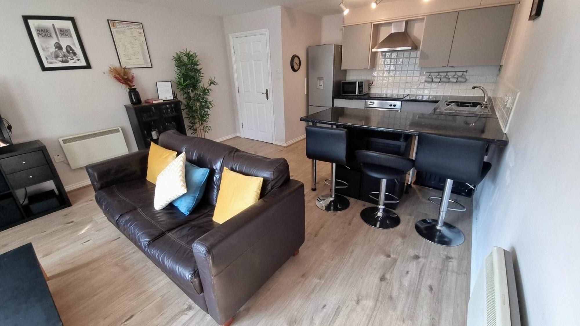 Cosy 2Br Modern Apt With Free Parking Liverpool Exterior foto